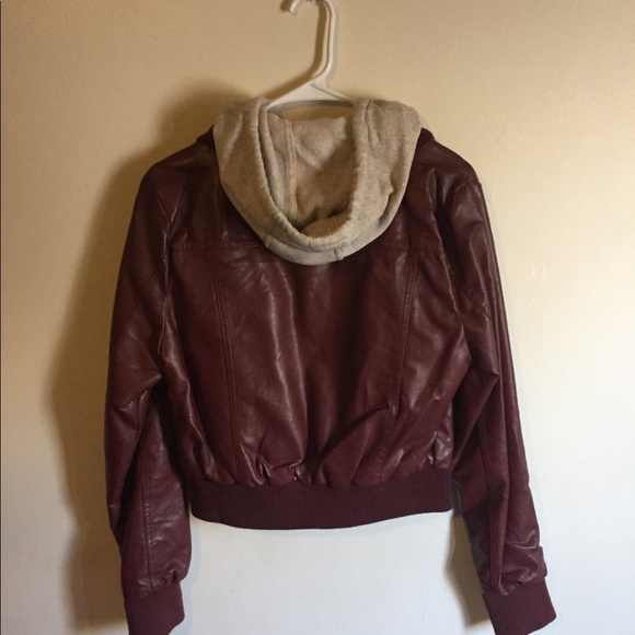 Leather jacket - Picture 6 of 6